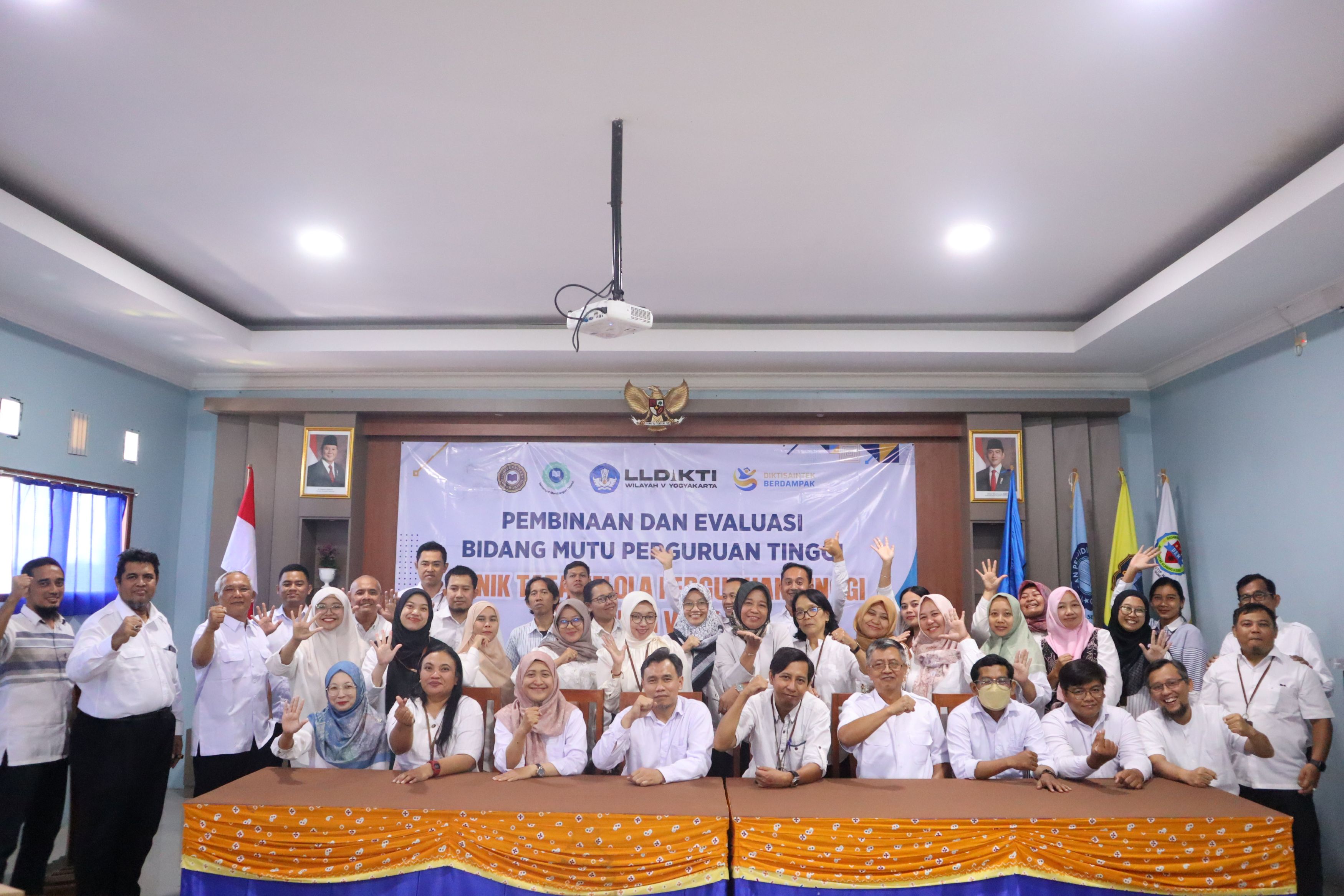 Langkah Strategis UGK Tingkatkan Mutu Perguruan Tinggi Bersama LLDIKTI Wilayah V